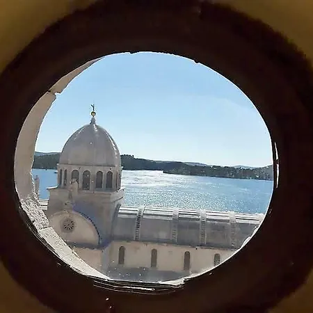 Palace De Dominis Apartment Sibenik